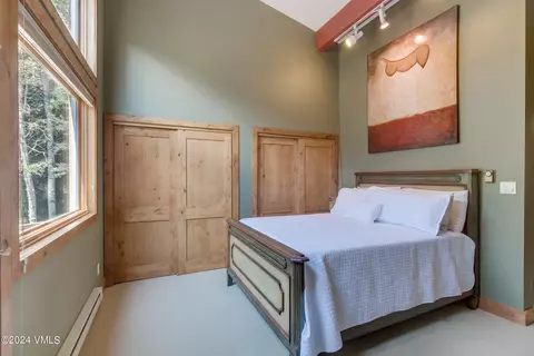 Bedroom - 105 Grouse Ct E, Avon, CO 81620 photo 4 of 5