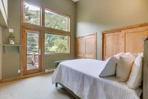 Bedroom - 105 Grouse Ct E, Avon, CO 81620 photo 3 of 5