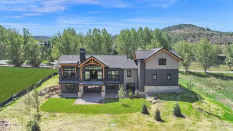 67 E Double Hitch, Eagle, CO 81631 photo 5