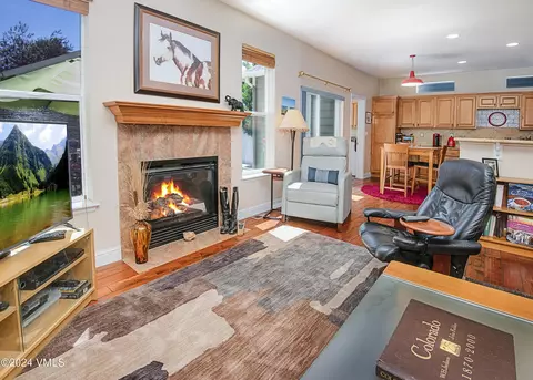 Living - 182 Longview Ave, Eagle, CO 81631 photo 5 of 6