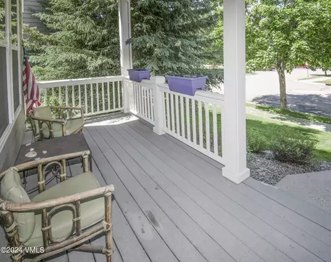 Exterior - 182 Longview Ave, Eagle, CO 81631 photo 9 of 10