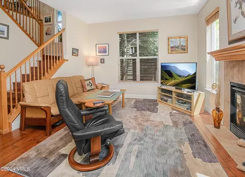 Living - 182 Longview Ave, Eagle, CO 81631 photo 3 of 6