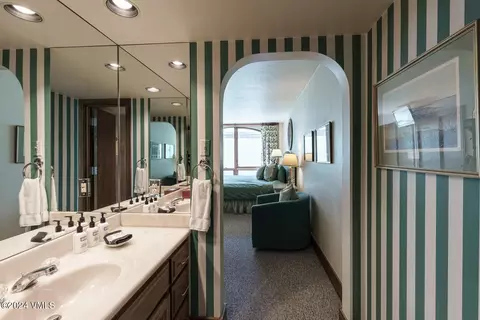 68 E Meadow Dr #108, Vail, CO 81657 photo 24