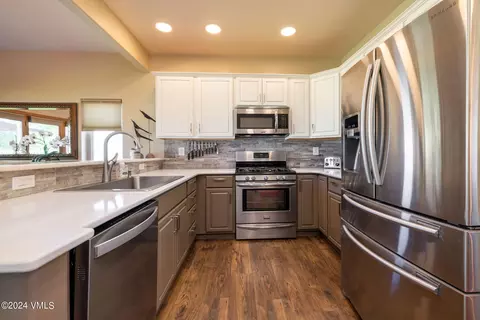 Kitchen - 60 Mill Rd #C1, Eagle, CO 81631 photo 2 of 2