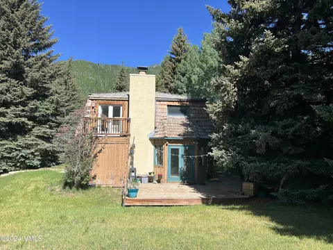 2450 Chamonix Ln #4, Vail, CO 81657