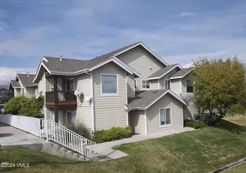 127 Jules #D-203, Gypsum, CO 81637
