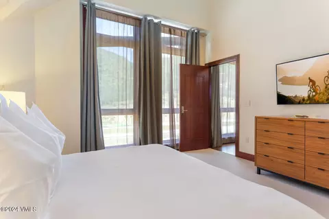 141 E Meadow Dr #PENTHOUSE WEST, Vail, CO 81657 photo 10