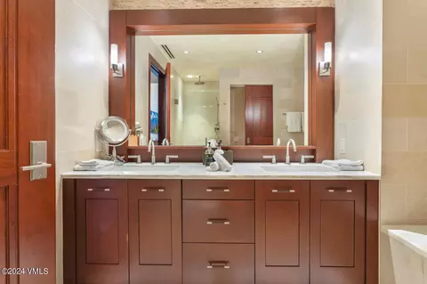 141 E Meadow Dr #PENTHOUSE WEST, Vail, CO 81657 photo 11