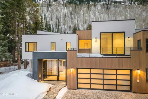 2820 Aspen Ct #A, Vail, CO 81657