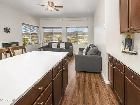 1015 Hawks Nest Ln, Gypsum, CO 81637