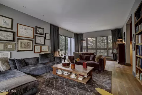 1042 Eagles Nest Cir, Vail, CO 81657