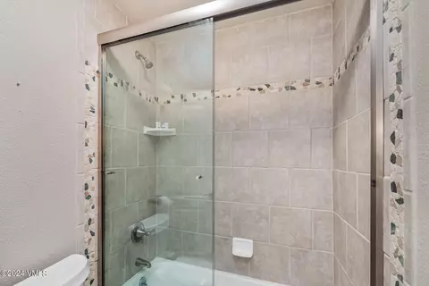 Bath - 411 Eagle #14, Eagle-vail, CO 81620 photo 4 of 4