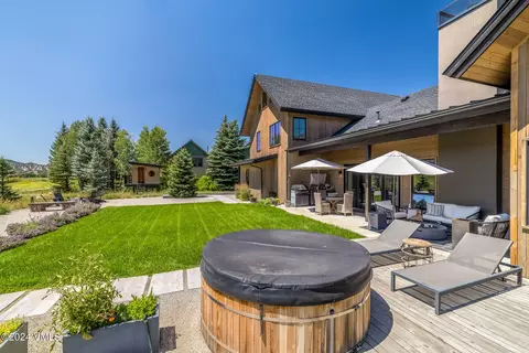 Exterior - 2132 Eagle Ranch Rd, Eagle, CO 81631 photo 3 of 9