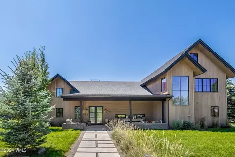 Exterior - 2132 Eagle Ranch Rd, Eagle, CO 81631 photo 5 of 9