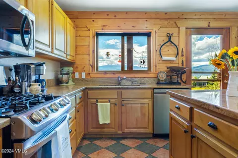 1122 Mesa Dr, Eagle, CO 81631 photo 13