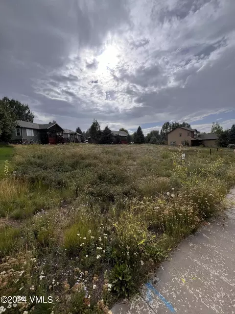 63 Cochise Dr, Gypsum, CO 81637