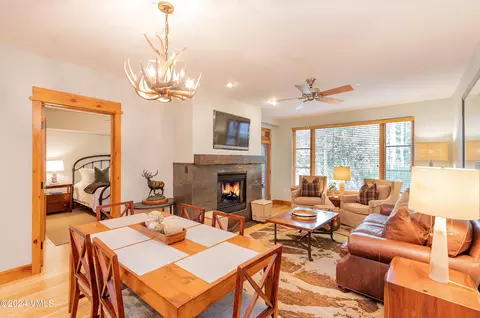 30 Cresta Rd #105, Edwards, CO 81632