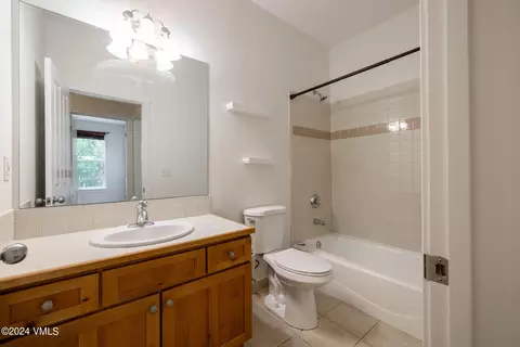 Bath - 35 Macdonald St, Eagle, CO 81631 photo 2 of 3