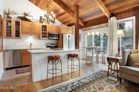 2447 Chamonix Ln #C12, Vail, CO 81657