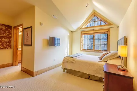 434 S Frontage Rd E #402, Vail, CO 81657 photo 19