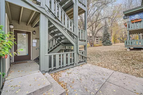 903 N Frontage W #8, Vail, CO 81657