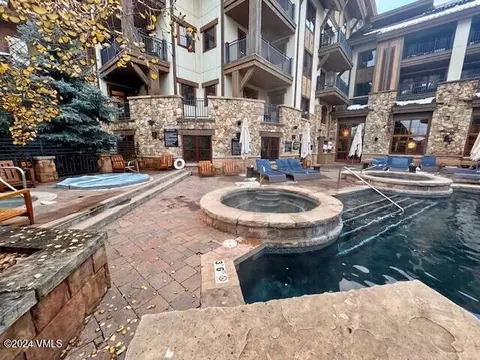 100 E Mdw #15, Vail, CO 81657 photo 15