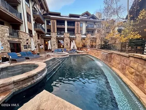100 E Mdw #15, Vail, CO 81657 photo 14