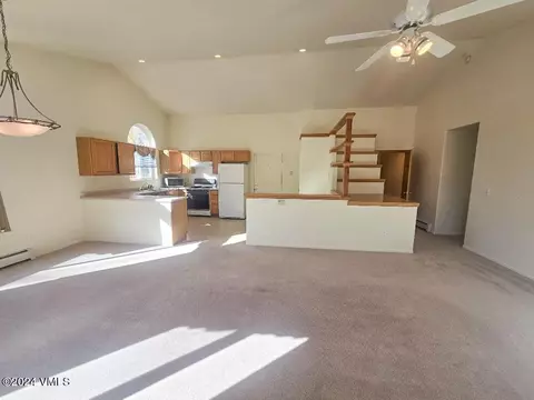 Living - 702 Bull Run, Eagle, CO 81631 photo 3 of 6