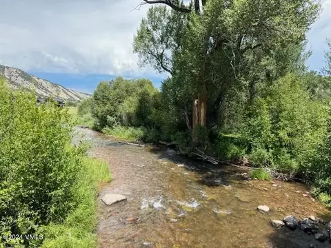 719 Hunters View Ln, Eagle, CO 81631 photo 2