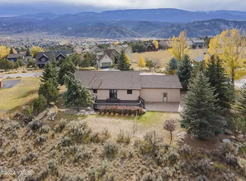 View/Area - 85 Pinion Ln, Eagle, CO 81631 photo 3 of 5