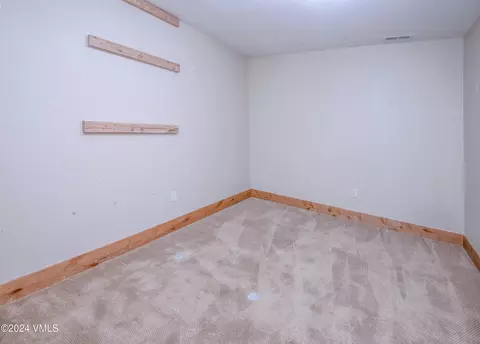 Bedroom - 85 Pinion Ln, Eagle, CO 81631 photo 6 of 10