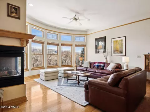 137 Main St #R203, Edwards, CO 81632