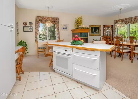 Kitchen - 9001 Brush Creek Rd, Eagle, CO 81631 photo 4 of 4