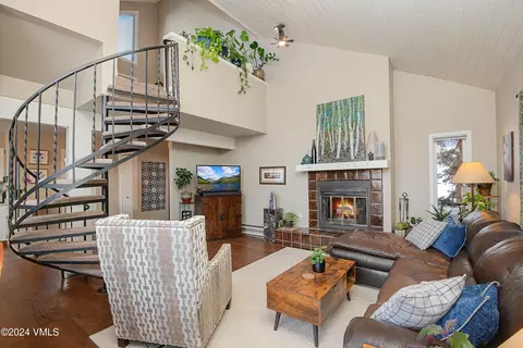 225 Eagle Dr #7B, Avon, CO 81620