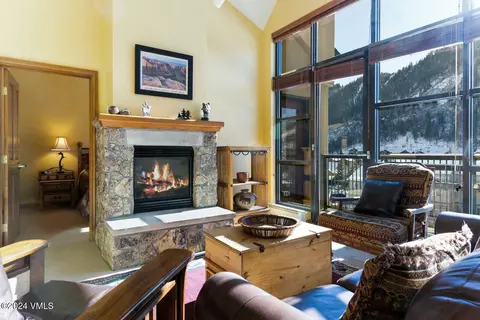 240 Chapel Pl #BR317, Avon, CO 81620