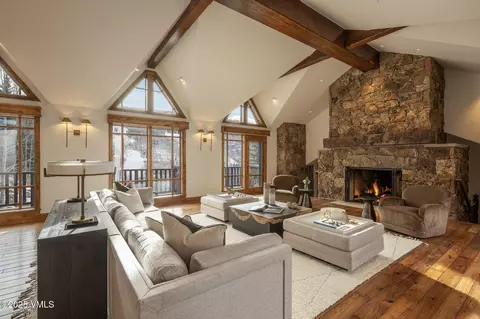 1094 Riva Gln, Vail, CO 81657