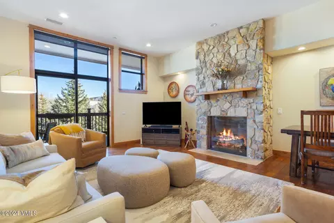 295 Main St #R-202, Edwards, CO 81632