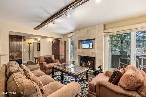292 E Meadow Dr #329, Vail, CO 81657