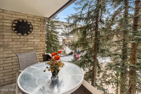 Exterior - 292 E Meadow Dr #329, Vail, CO 81657 photo 2 of 3