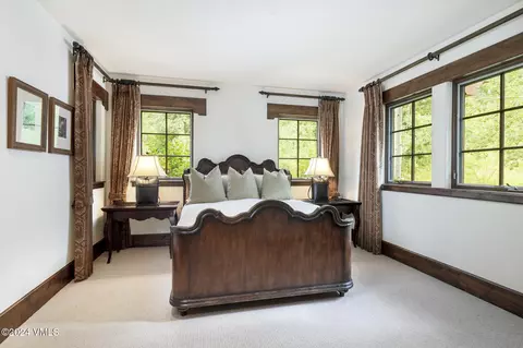 Bedroom - 151 Vail Rd #4, Vail, CO 81657 photo 3 of 3