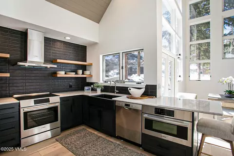 327 Rockledge Rd, Vail, CO 81657 photo 12