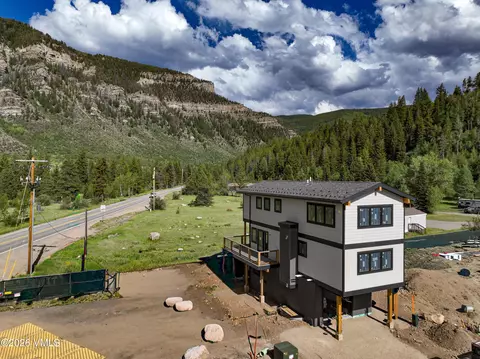 18 Abby Rd, Minturn, CO 81645