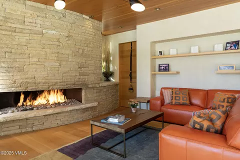 Living - 34 Whiskey Rdg, Edwards, CO 81632 photo 4 of 5