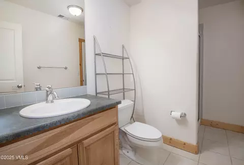Bath - 242 Tanager Cir, Eagle, CO 81631 photo 4 of 5