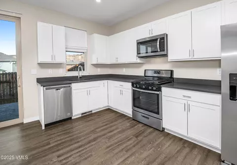 804 Chickadee Ln, Gypsum, CO 81637