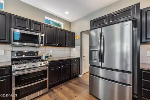 85 Hockett St, Eagle, CO 81631 photo 3