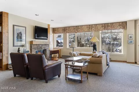 180 Offerson Rd #20, Beaver Creek, CO 81620