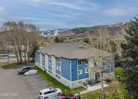 871 W Beaver Creek Blvd #15, Avon, CO 81620