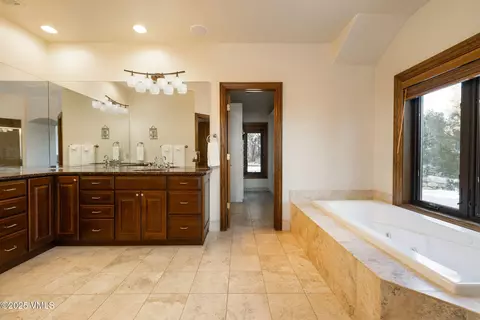 734 Mesa Dr, Eagle, CO 81631 photo 17