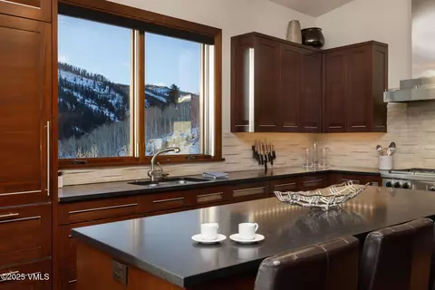 811 Potato Patch Dr #B, Vail, CO 81657 photo 9